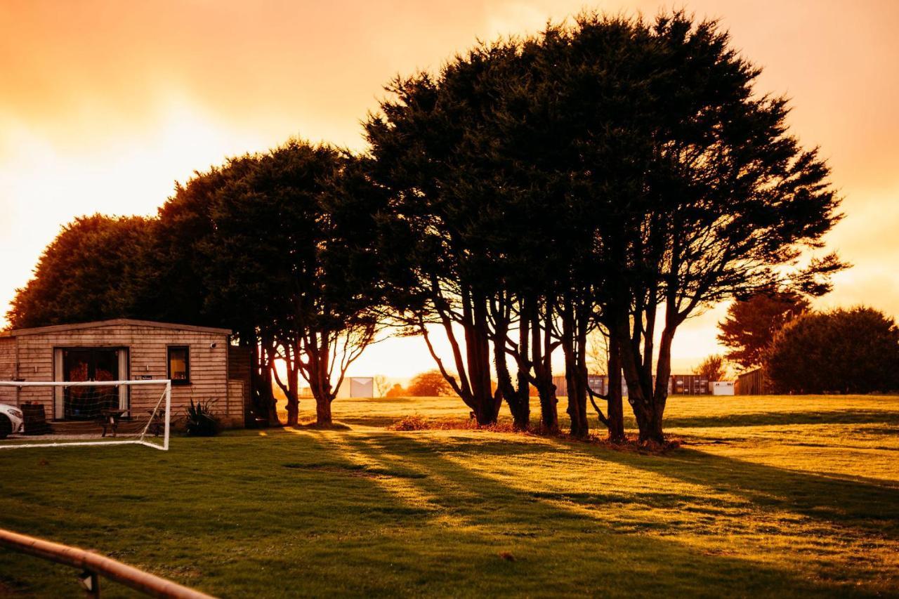 Bushwood-Beautifully Fitted Wooden Lodge Helston Cornwall Buitenkant foto