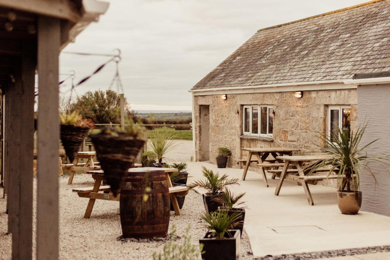 Bushwood-Beautifully Fitted Wooden Lodge Helston Cornwall Buitenkant foto